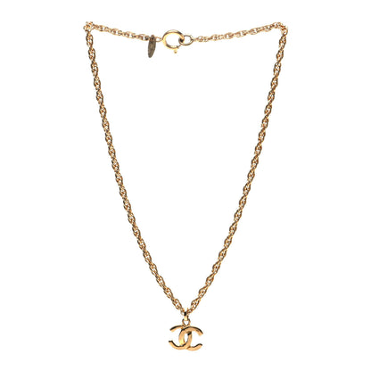 Chanel Metal CC Necklace Gold 2 of 5