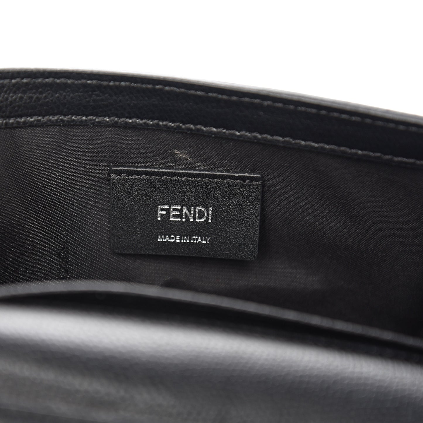 Vitello Cruise F is Fendi Wallet on Chain Black