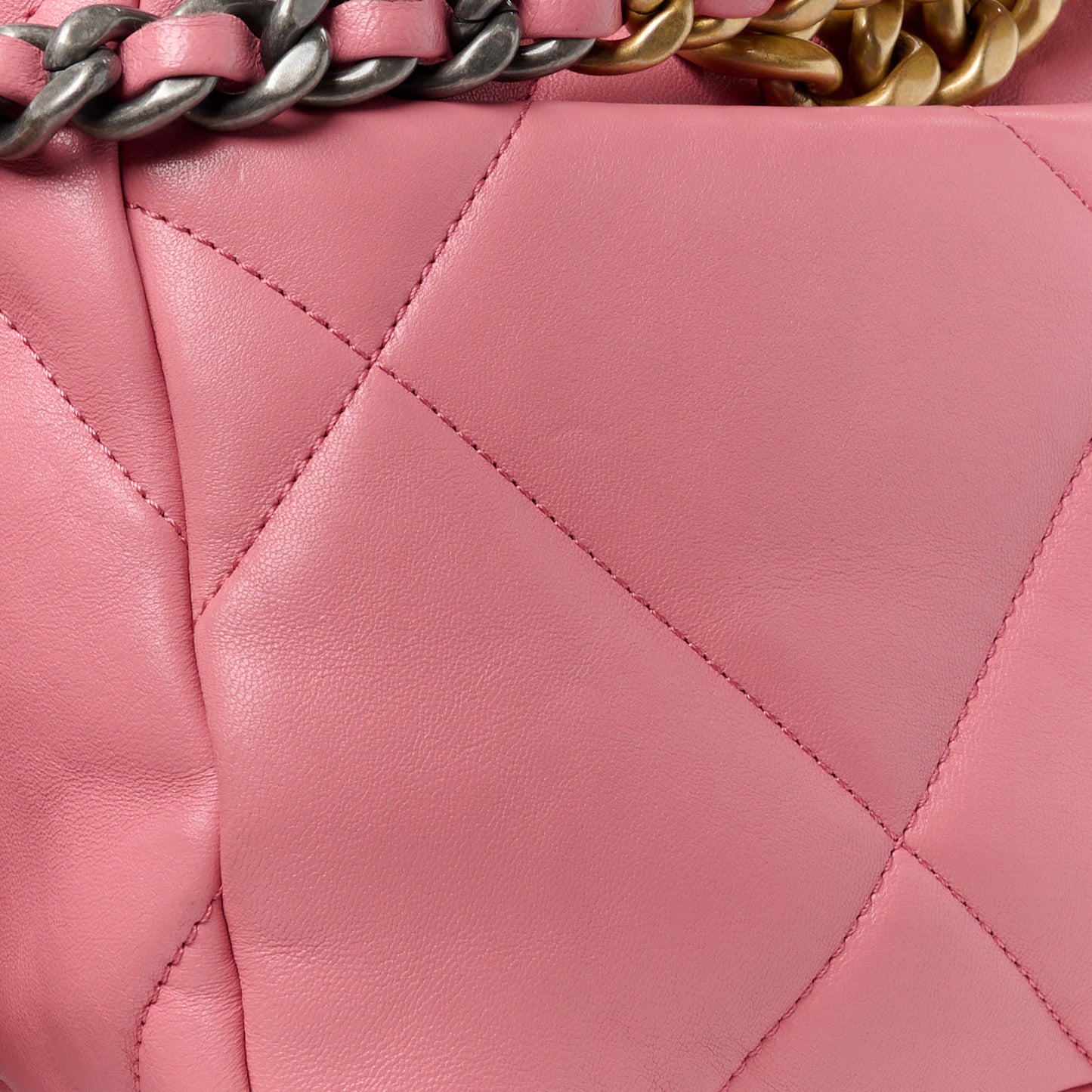 Lambskin Quilted Medium Chanel 19 Flap Dark Pink