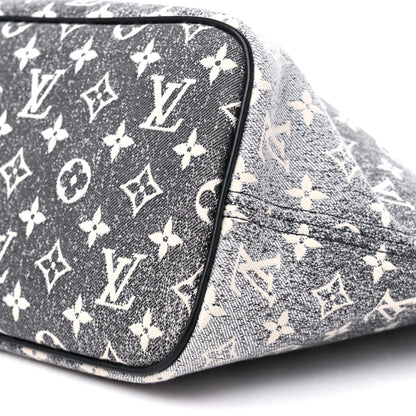 Louis Vuitton Denim Monogram Jacquard Neverfull MM Grey 9 of 9