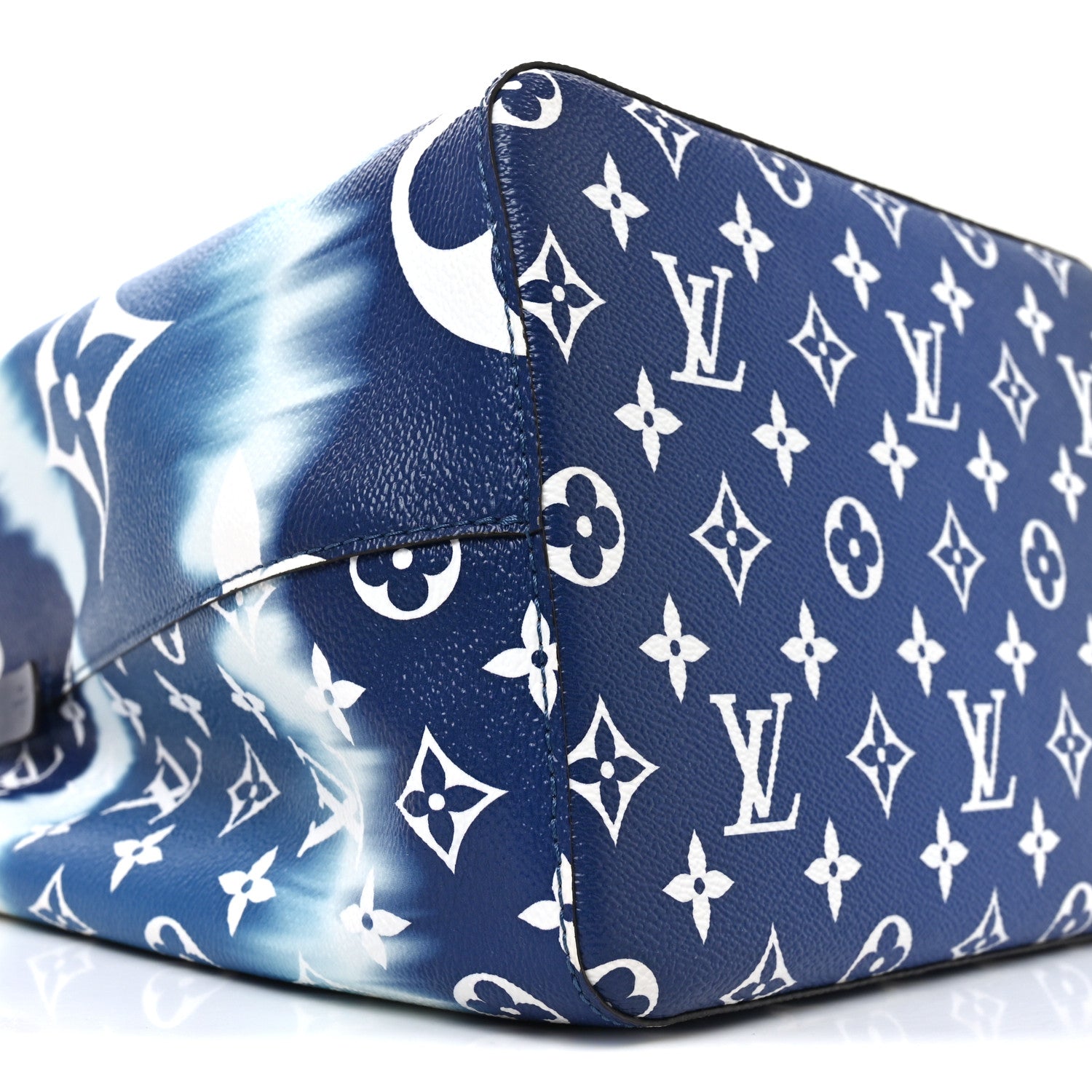 Louis Vuitton Monogram Escale Neonoe MM Blue 9 of 10