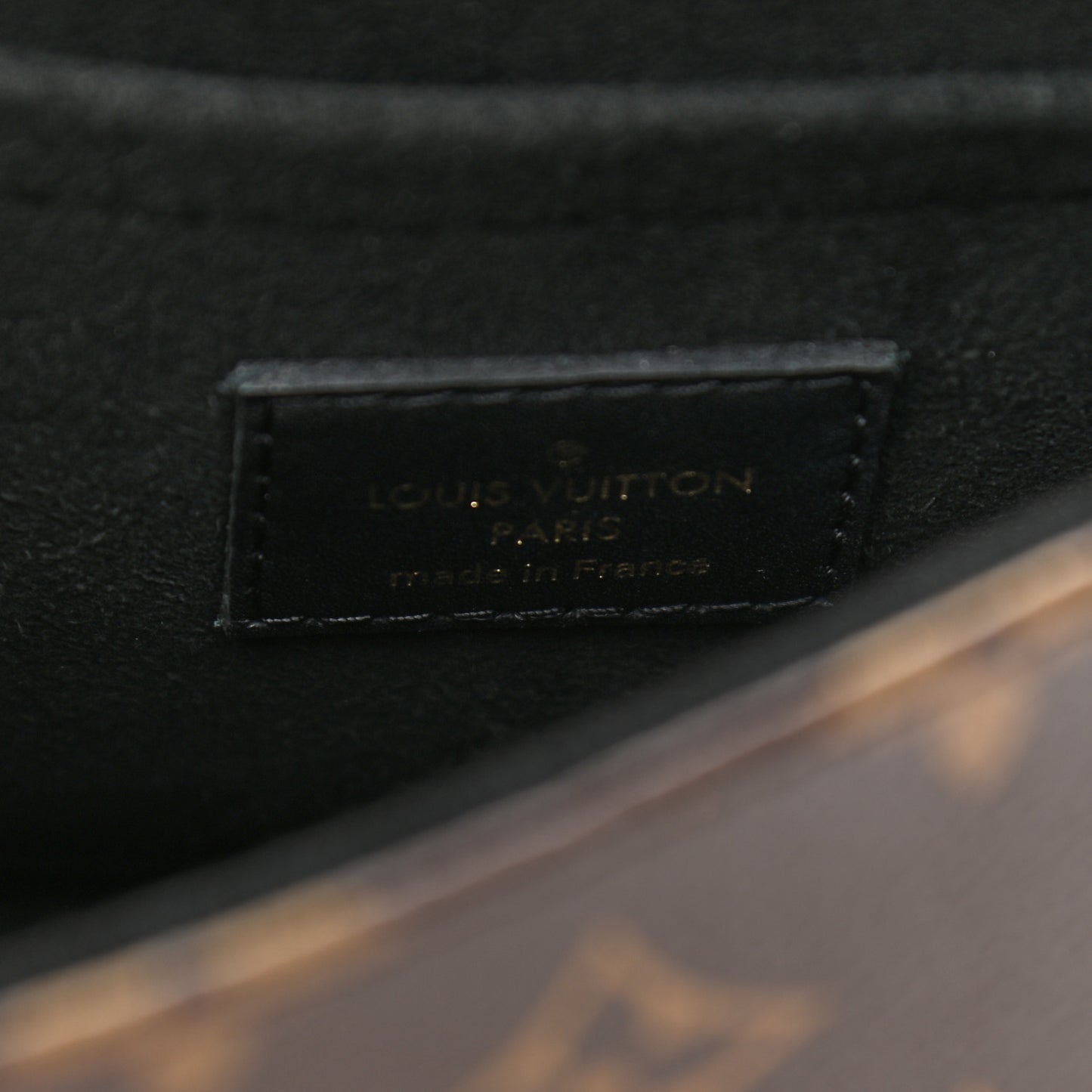 Monogram Locky BB Black