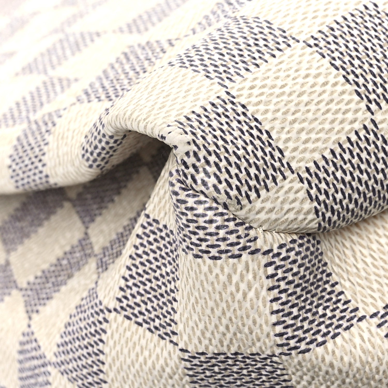 Louis Vuitton Damier Azur Artsy MM 12 of 13