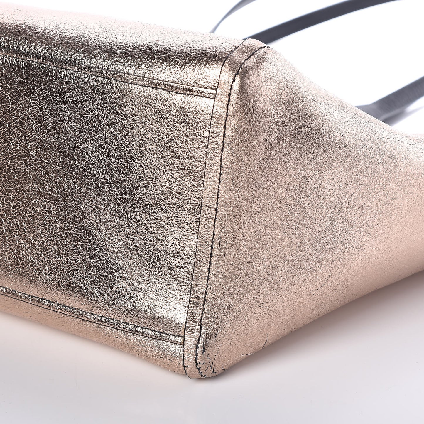 Grained Calfskin Medium Reversible Wandel Tote Black