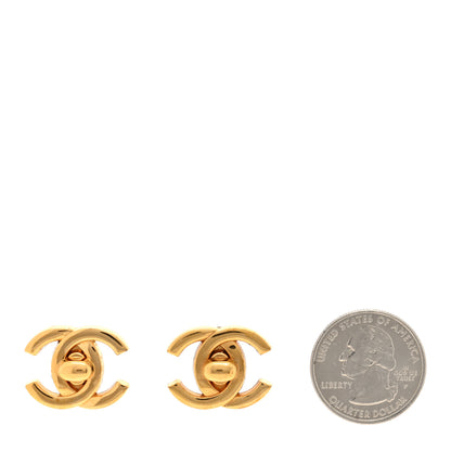 Chanel Metal CC Turnlock Clip On Earrings Gold 2 of 4