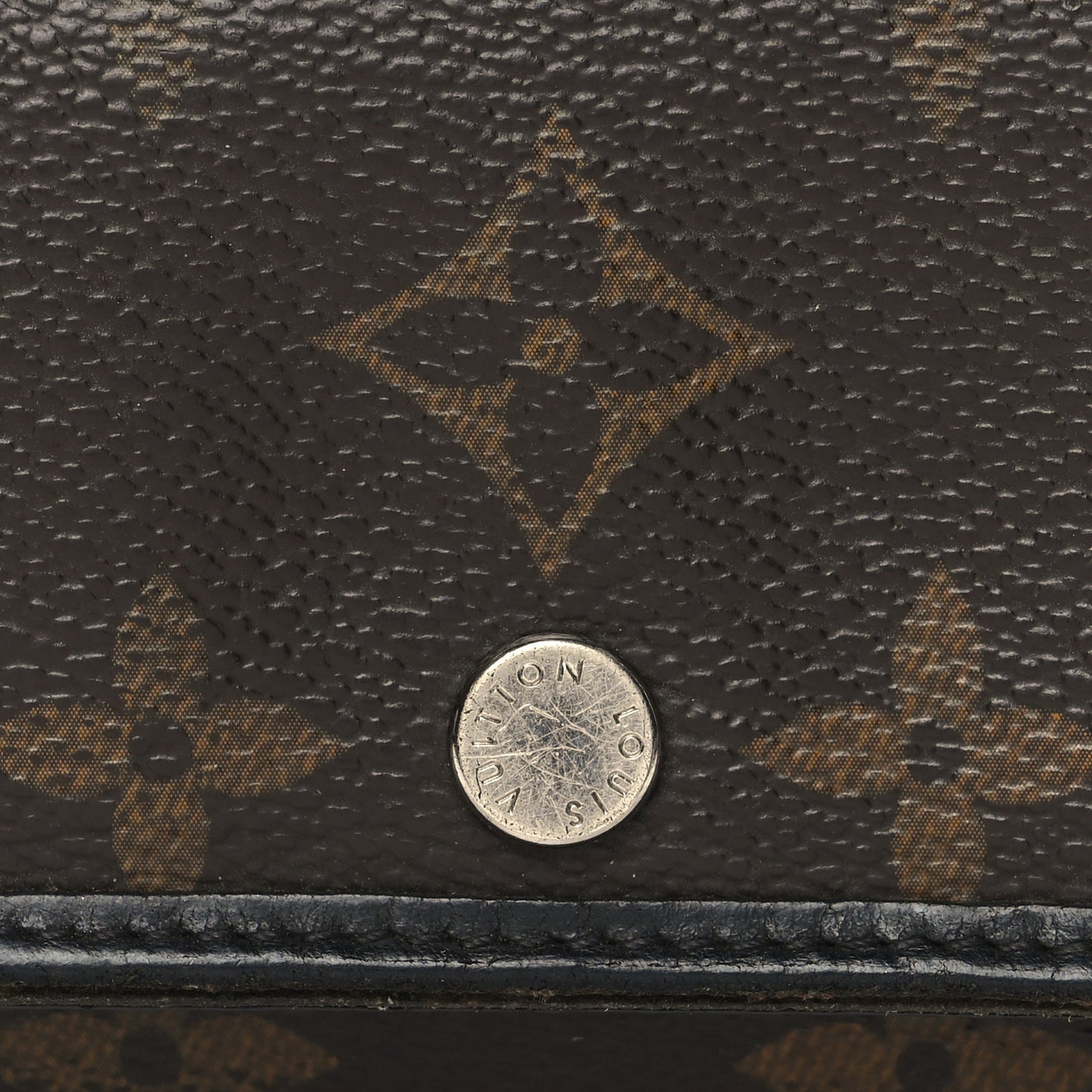 Monogram Macassar 6 Key Multicles Holder