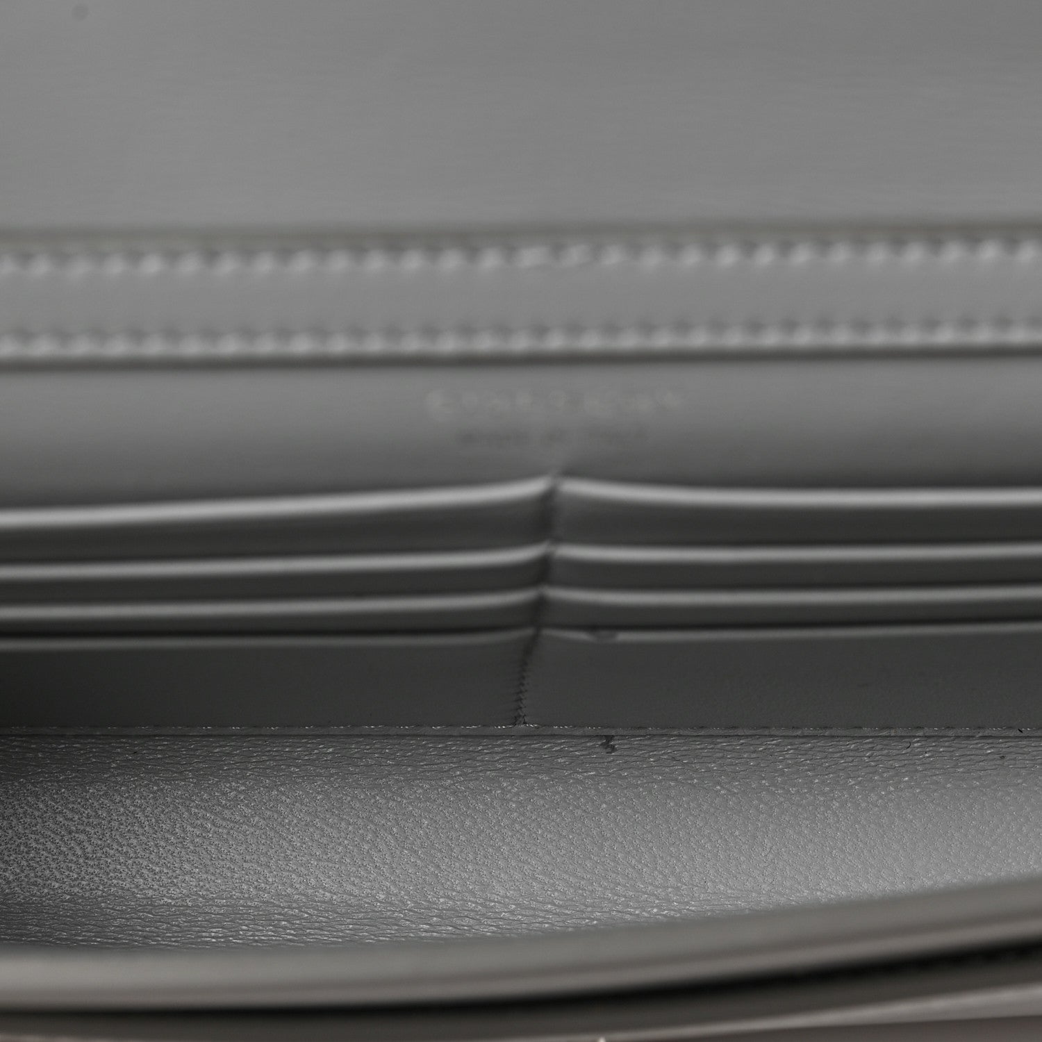 Givenchy Calfskin 4G Wallet on Chain Cloud Grey 5 of 8