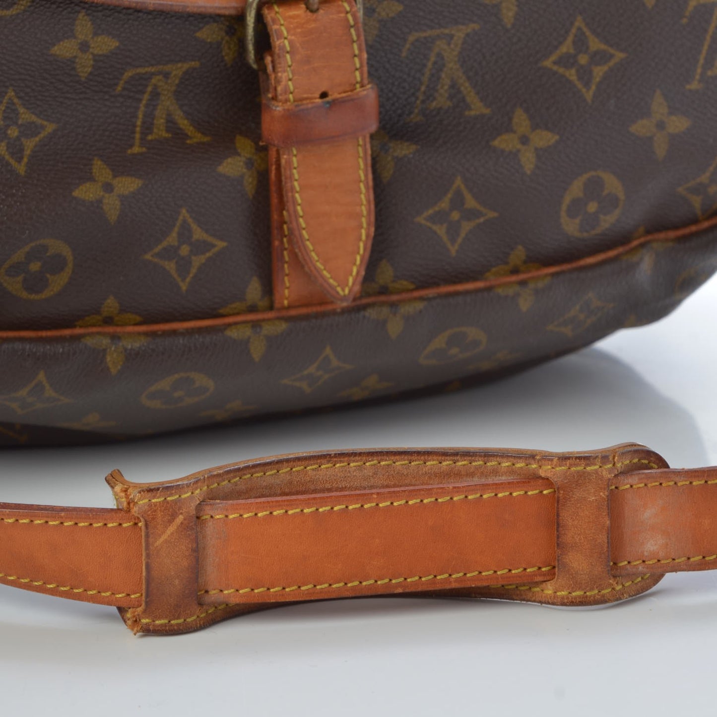 Monogram Saumur 35