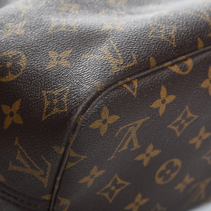 Louis Vuitton Monogram Neverfull MM 13 of 15