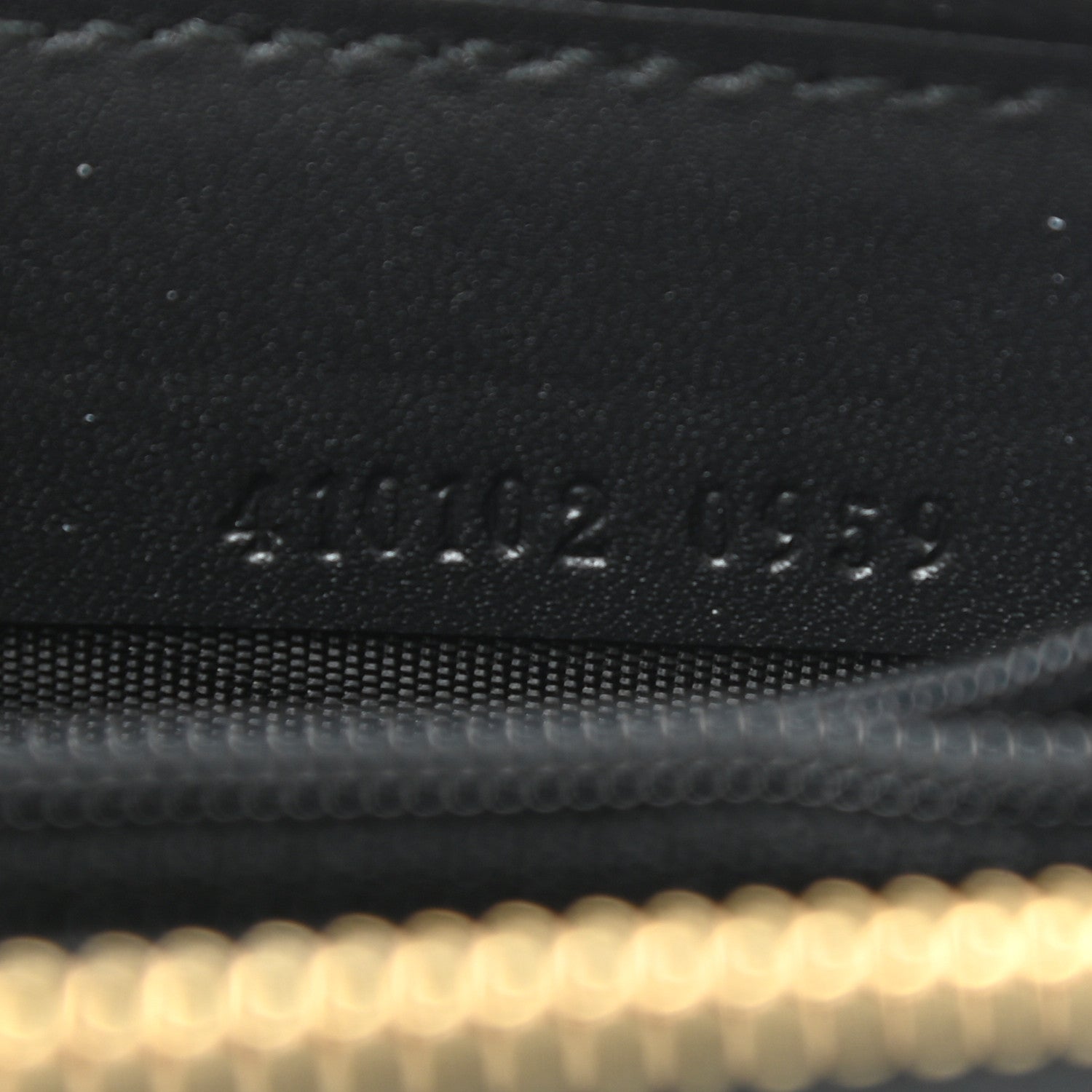Gucci GG Supreme Monogram Bees Zip Around Wallet 7 of 9
