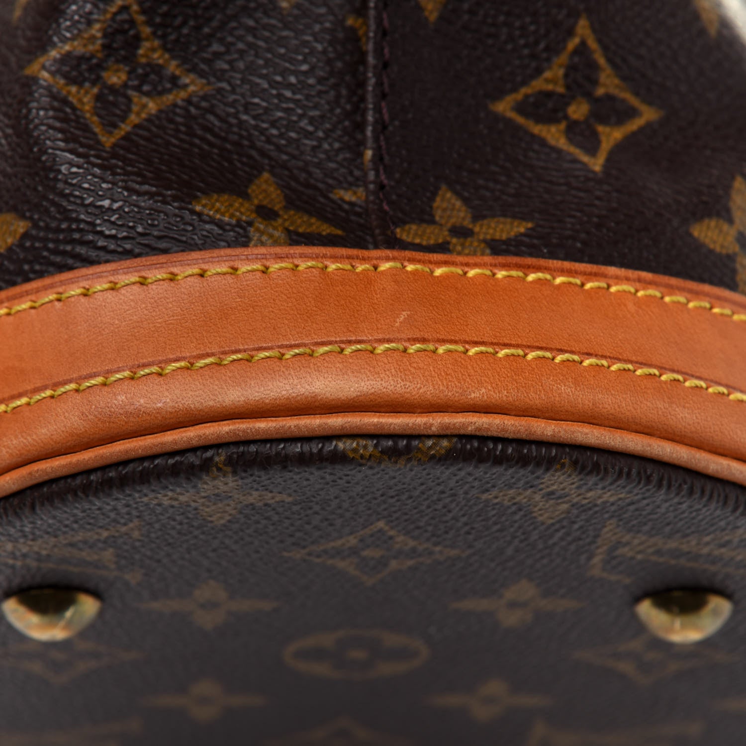 Louis Vuitton Monogram Petit Bucket 23 17 of 25