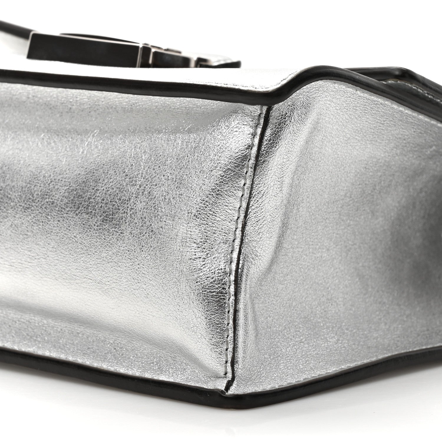 Fendi Vitello Catalan Mirror F is Fendi Small Kan U Shoulder Bag Argento 9 of 20