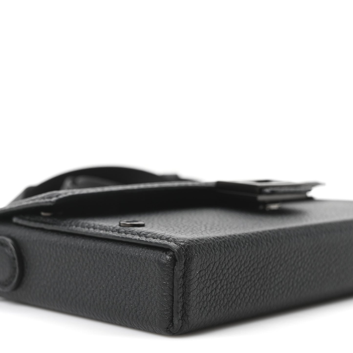 Vitello Cher Baguette Soft Trunk Phone Pouch Black
