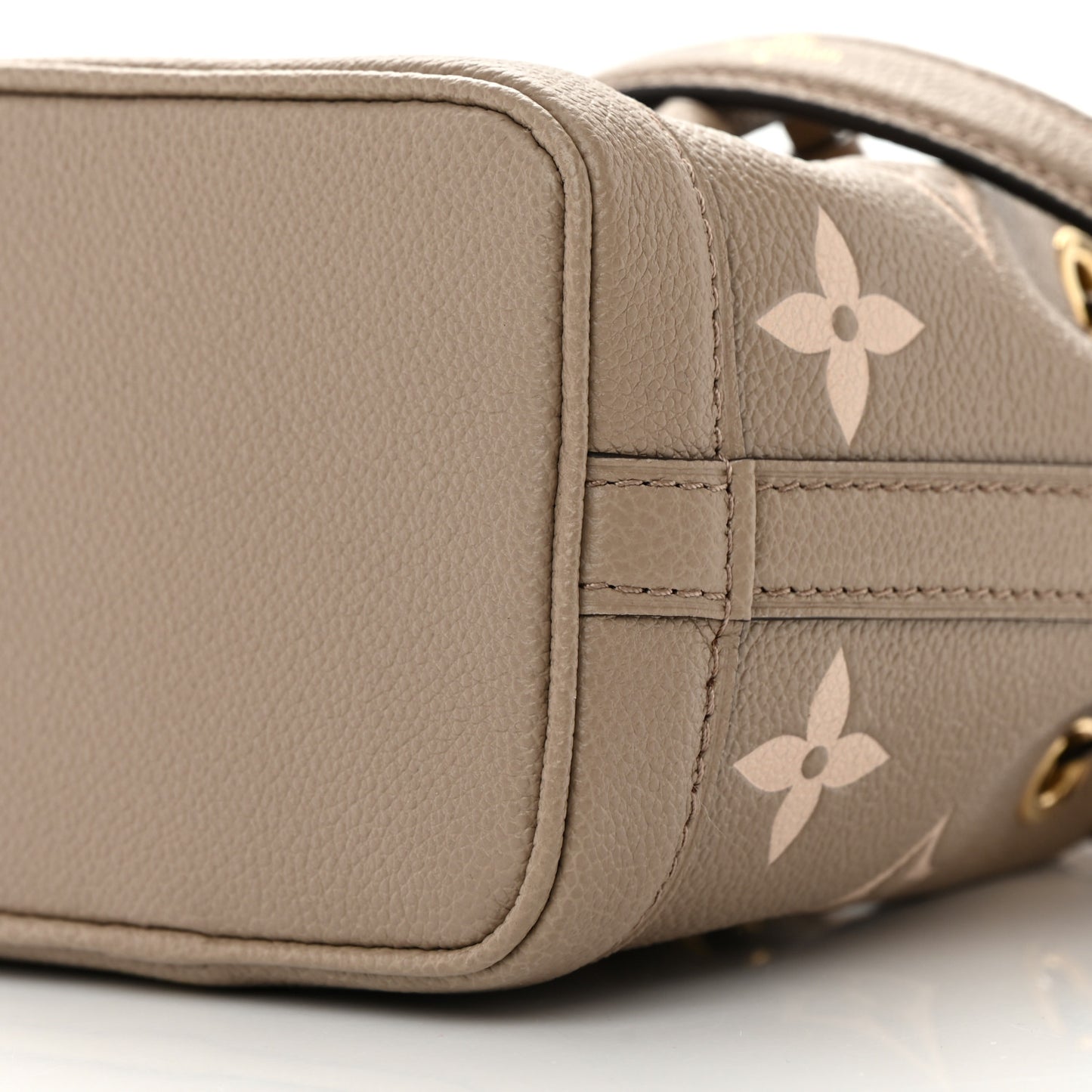 Empreinte Monogram Giant Nano Noe Tourterelle Creme