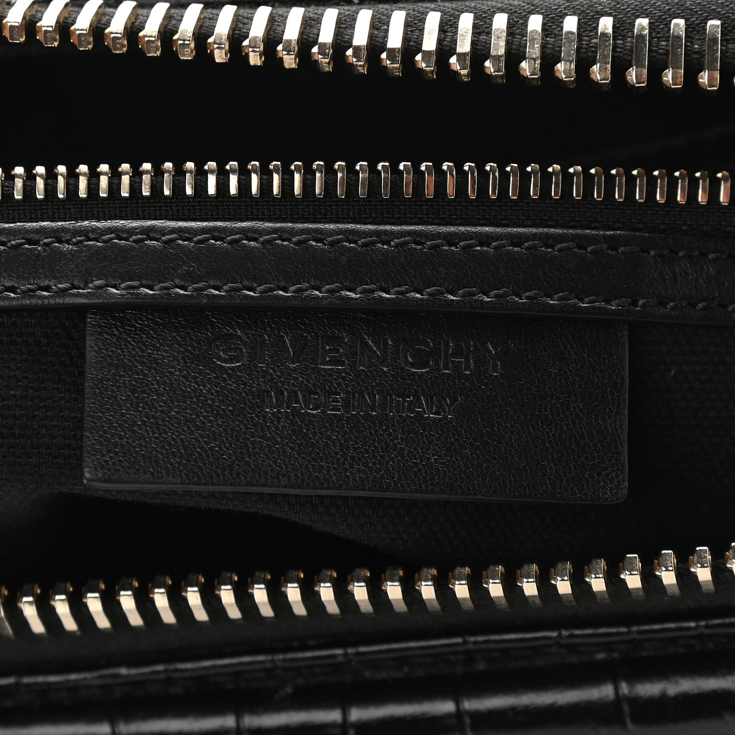 Calfskin Crocodile Embossed Small Antigona Black