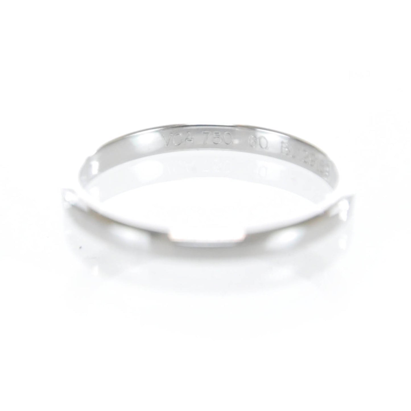 18k White Gold Ring 9.25 60 9