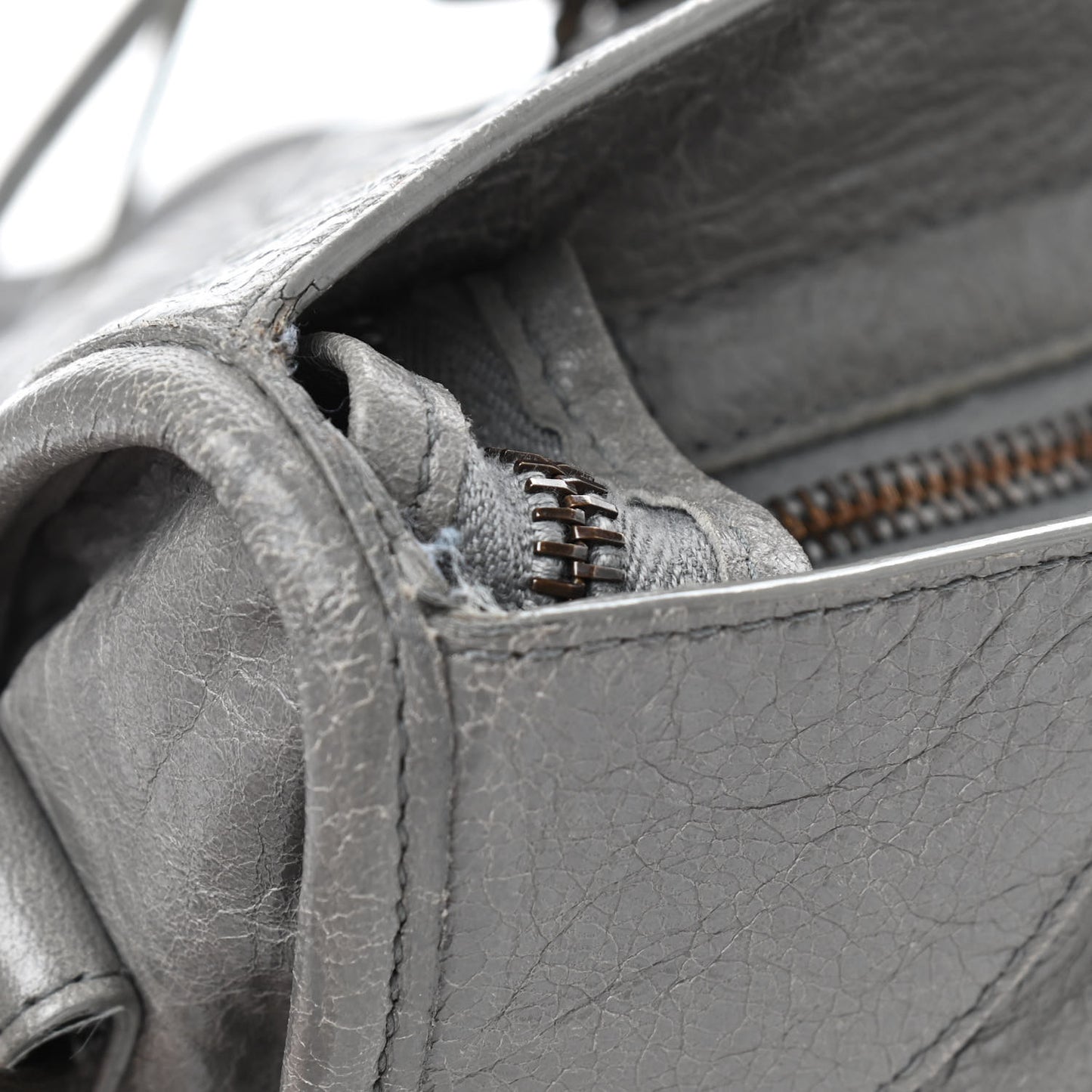 Agneau Classic Hardware City Gris Pyrite