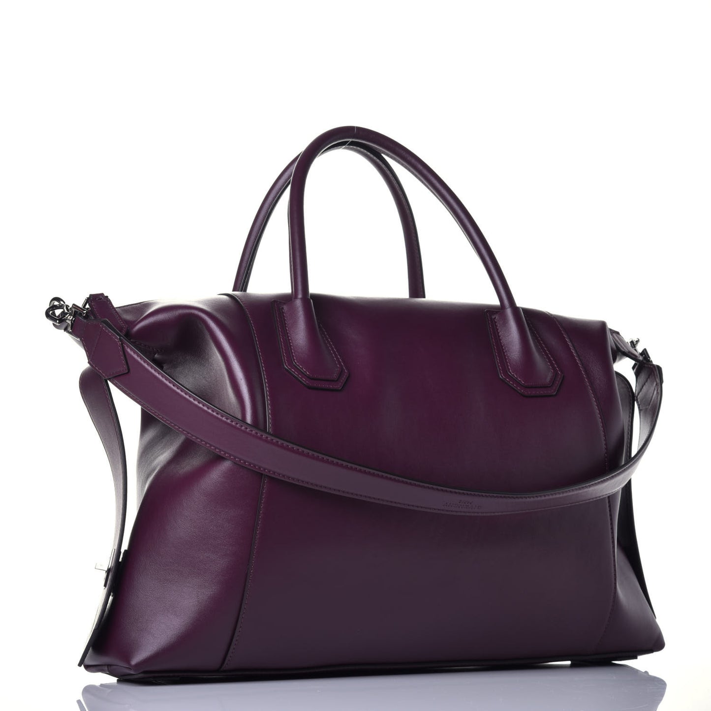 Smooth Calfskin Medium Soft Antigona Aubergine
