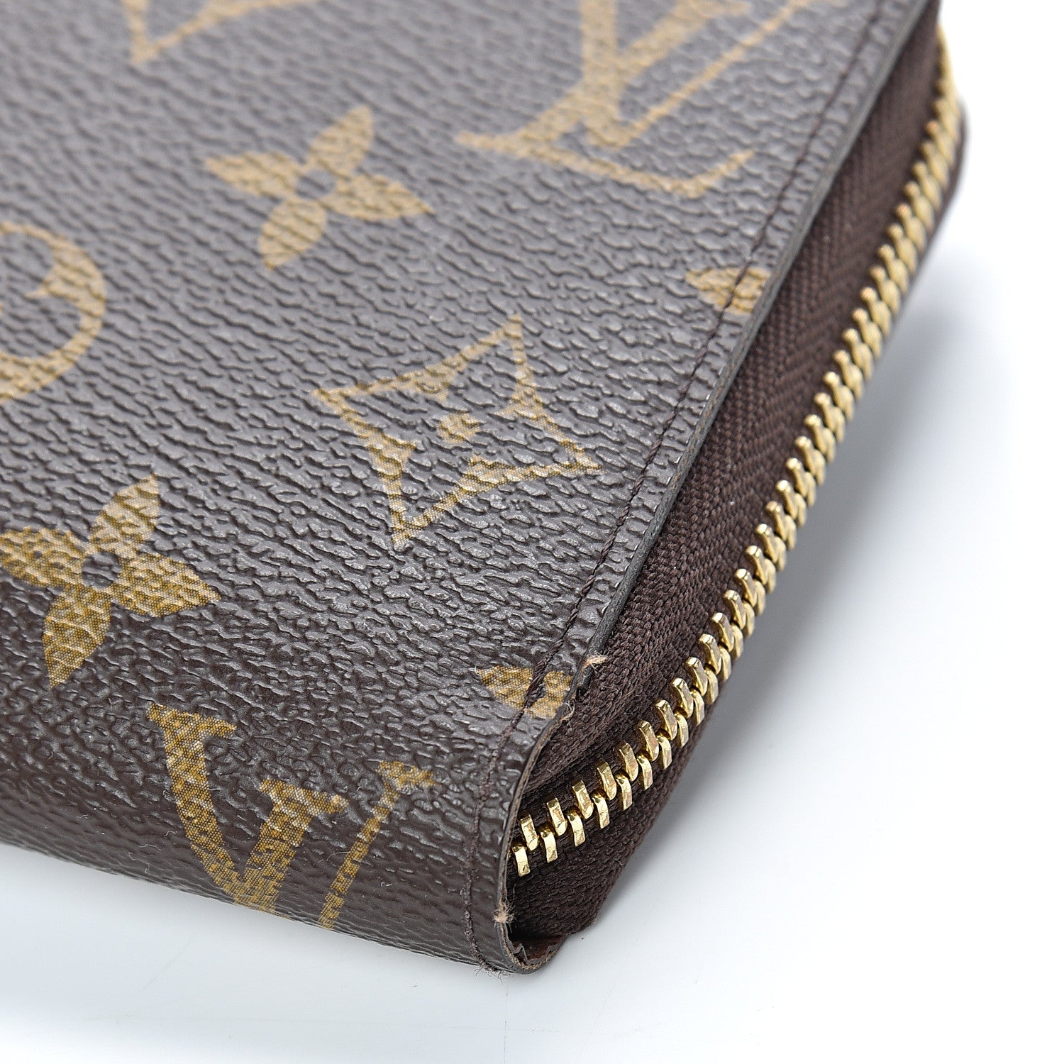 Louis Vuitton Monogram Zippy Wallet 9 of 11