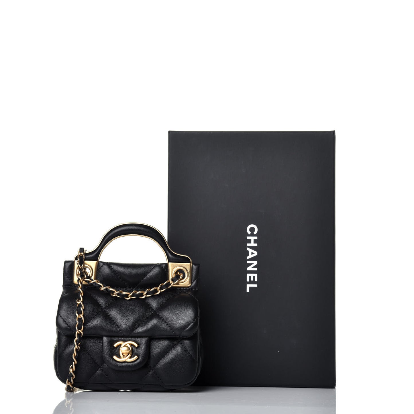 Calfskin Quilted Lady Handle Flap Card Holder With Chain Black