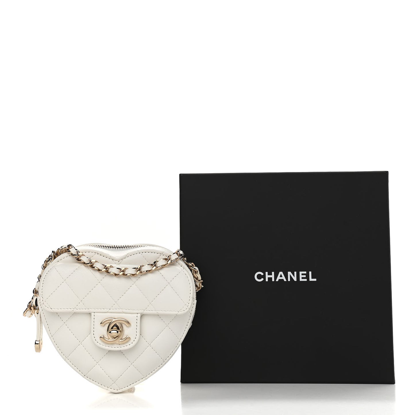 Lambskin Quilted CC In Love Heart Clutch With Chain White