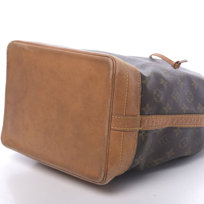 Louis Vuitton Monogram Noe 16 of 17