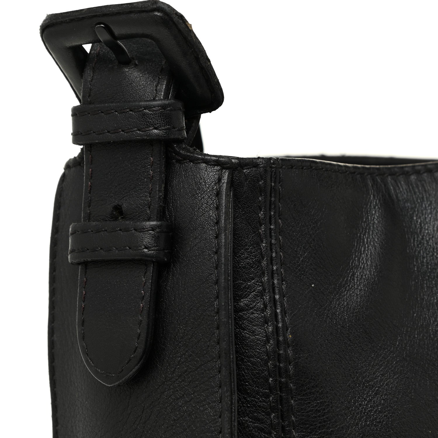 Chanel Lambskin Messenger Black 11 of 20