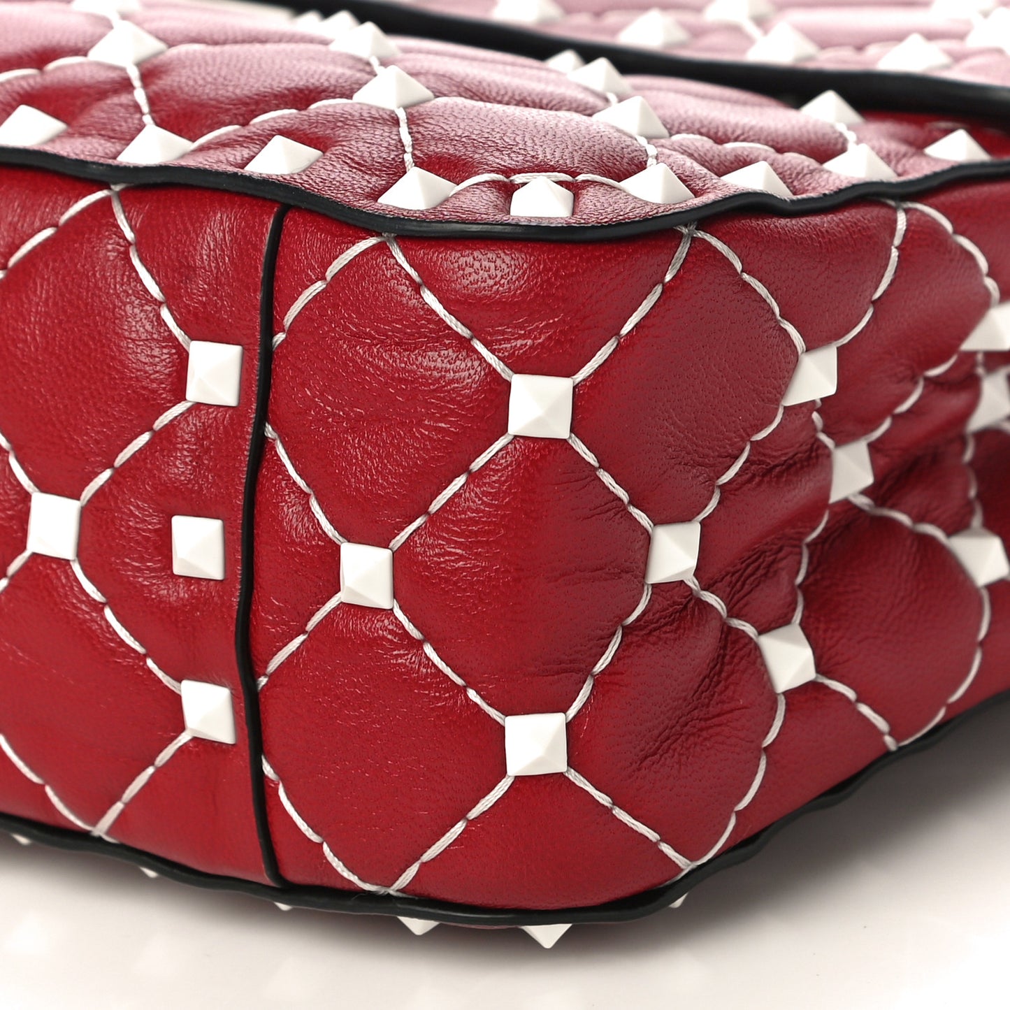Lambskin Medium Free Rockstud Spike Shoulder Bag Rosso Valentino