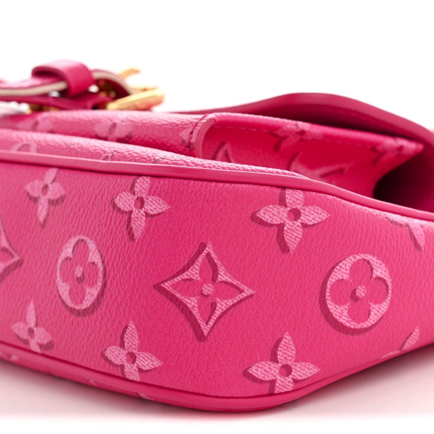 Monogram Fall For You Maxi Multi Pochette Accessories Fuchsia