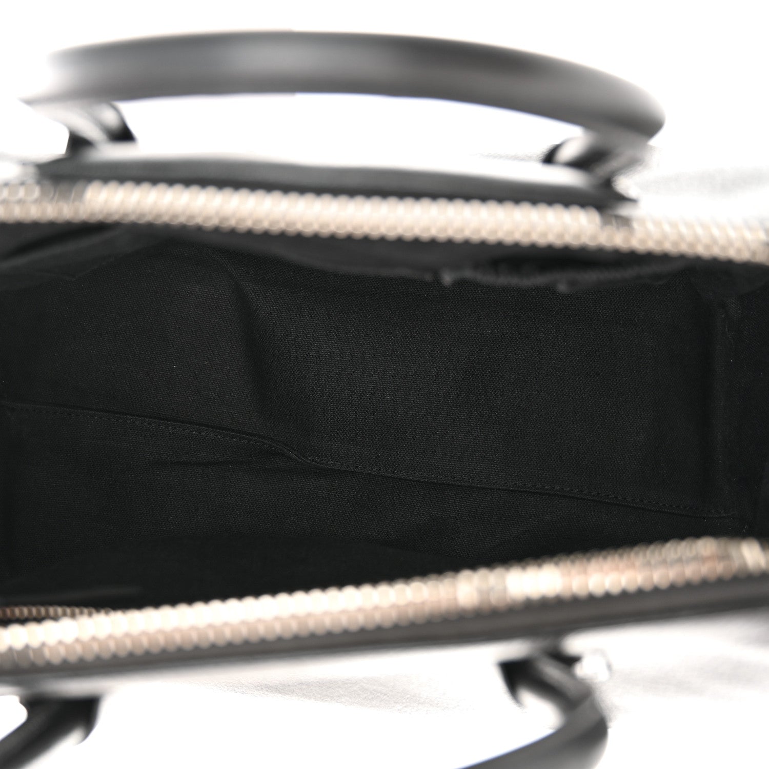 Givenchy Sugar Goatskin Medium Antigona Black 5 of 13