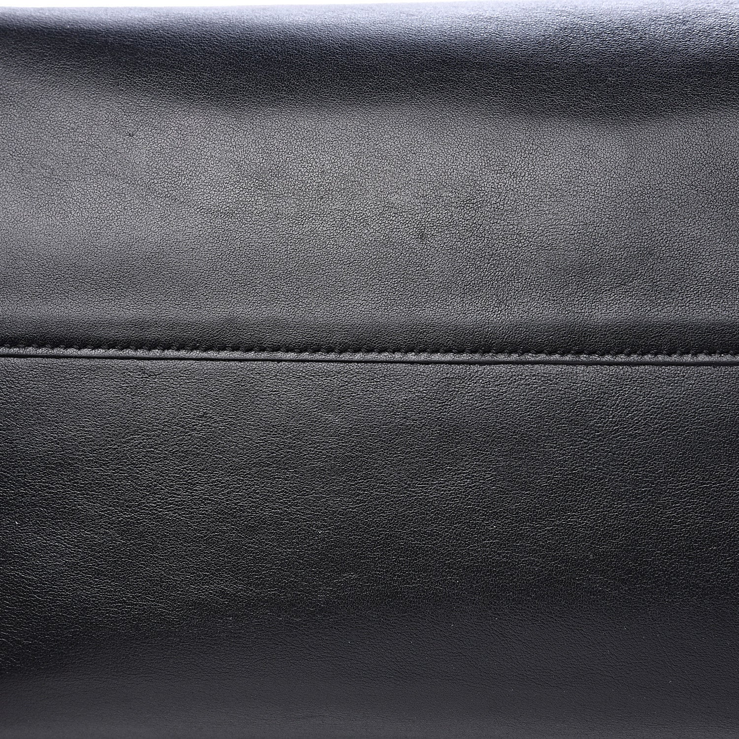 Tom Ford Smooth Calfskin Medium Icon Bag Black 13 of 16