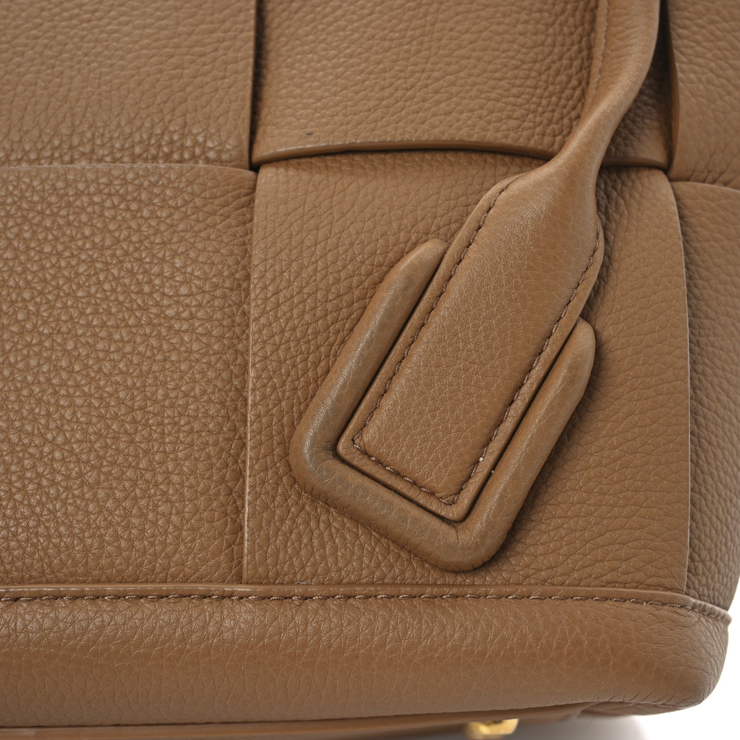Bottega Veneta Grained Calfskin Maxi Intrecciato Arco 33 Caramel 12 of 12