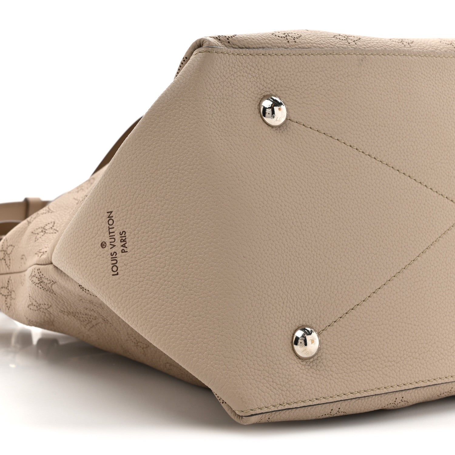 Louis Vuitton Mahina Beaubourg Hobo MM Galet 9 of 11
