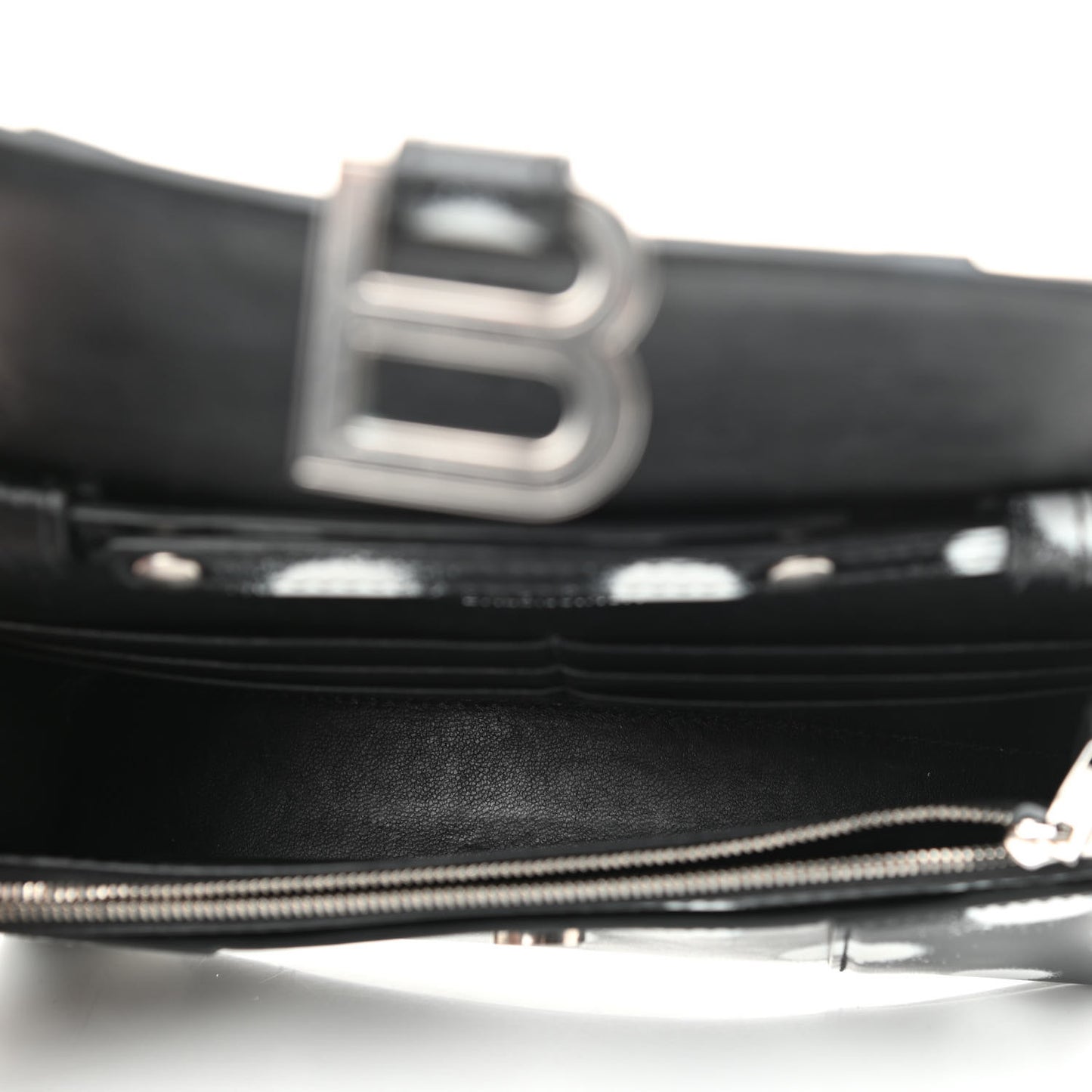 Shiny Box Calfskin Polka Dot Hourglass Chain Bag Black White