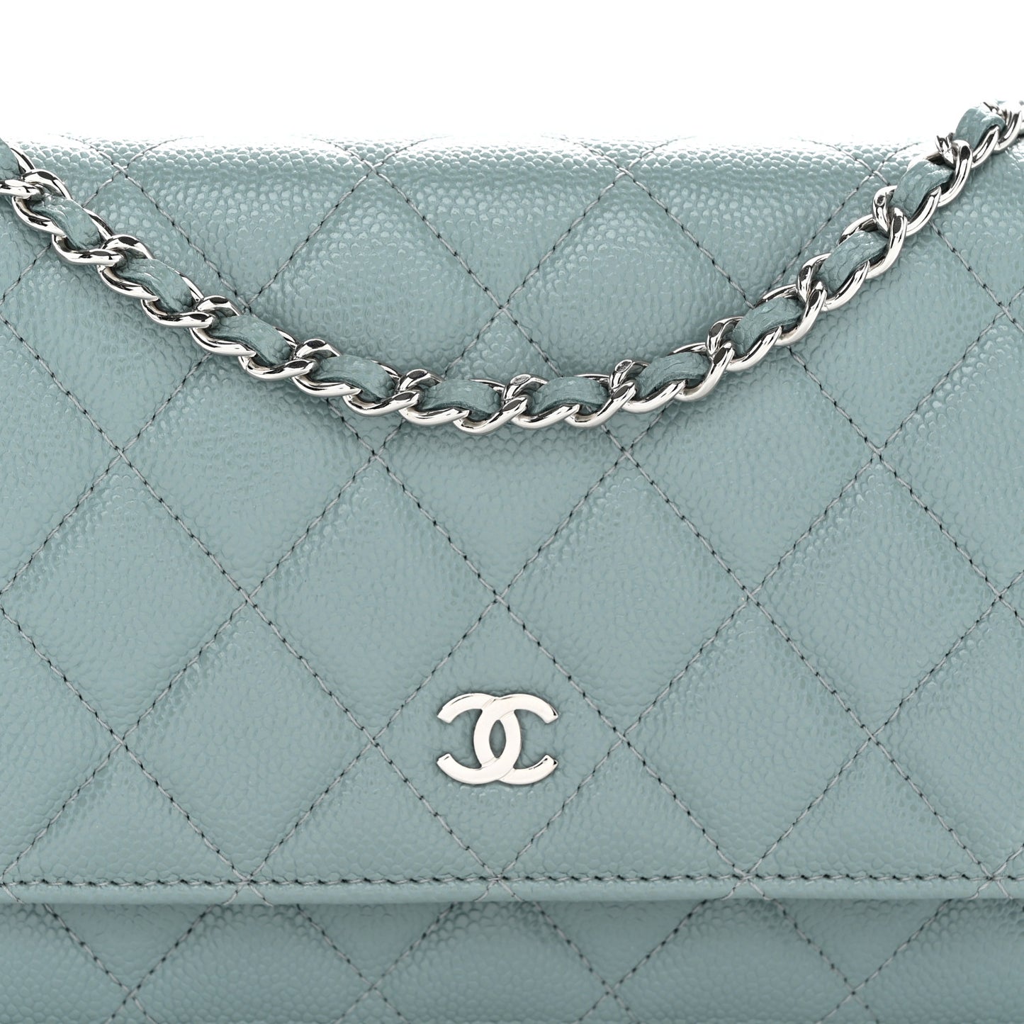 Caviar Quilted Wallet on Chain WOC Light Blue