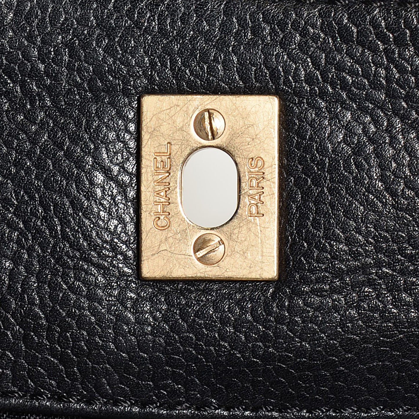 Caviar Shoulder Bag Black