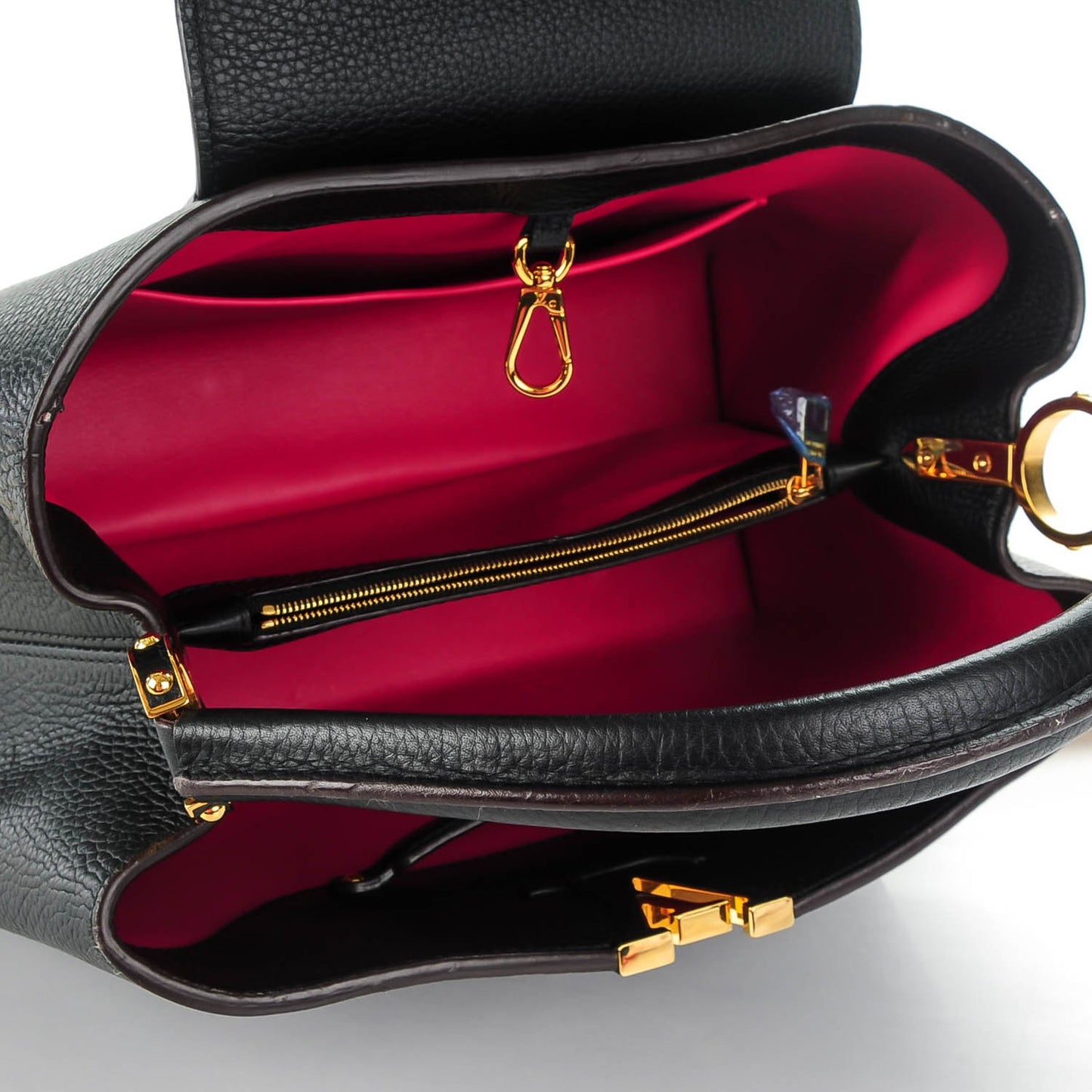Taurillon Capucines MM Black