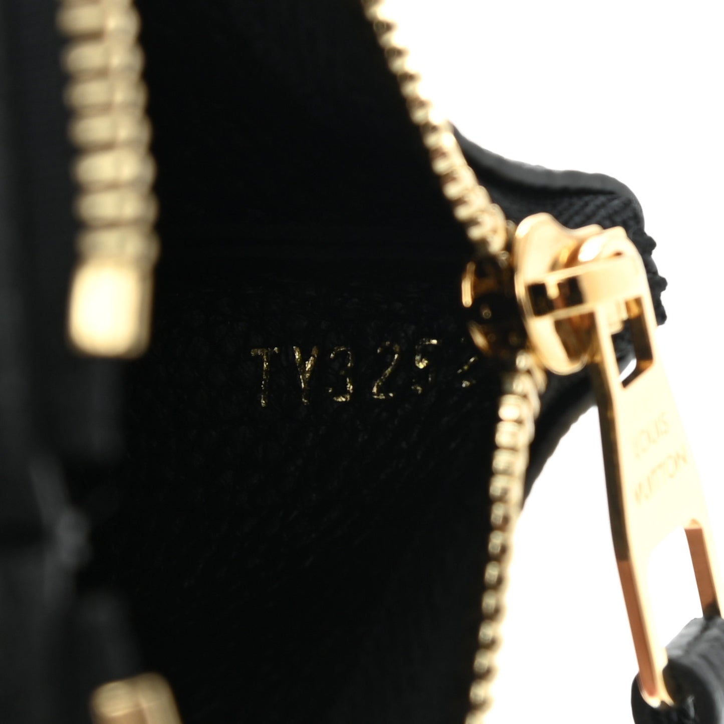 Empreinte Monogram Giant Key Pouch Black