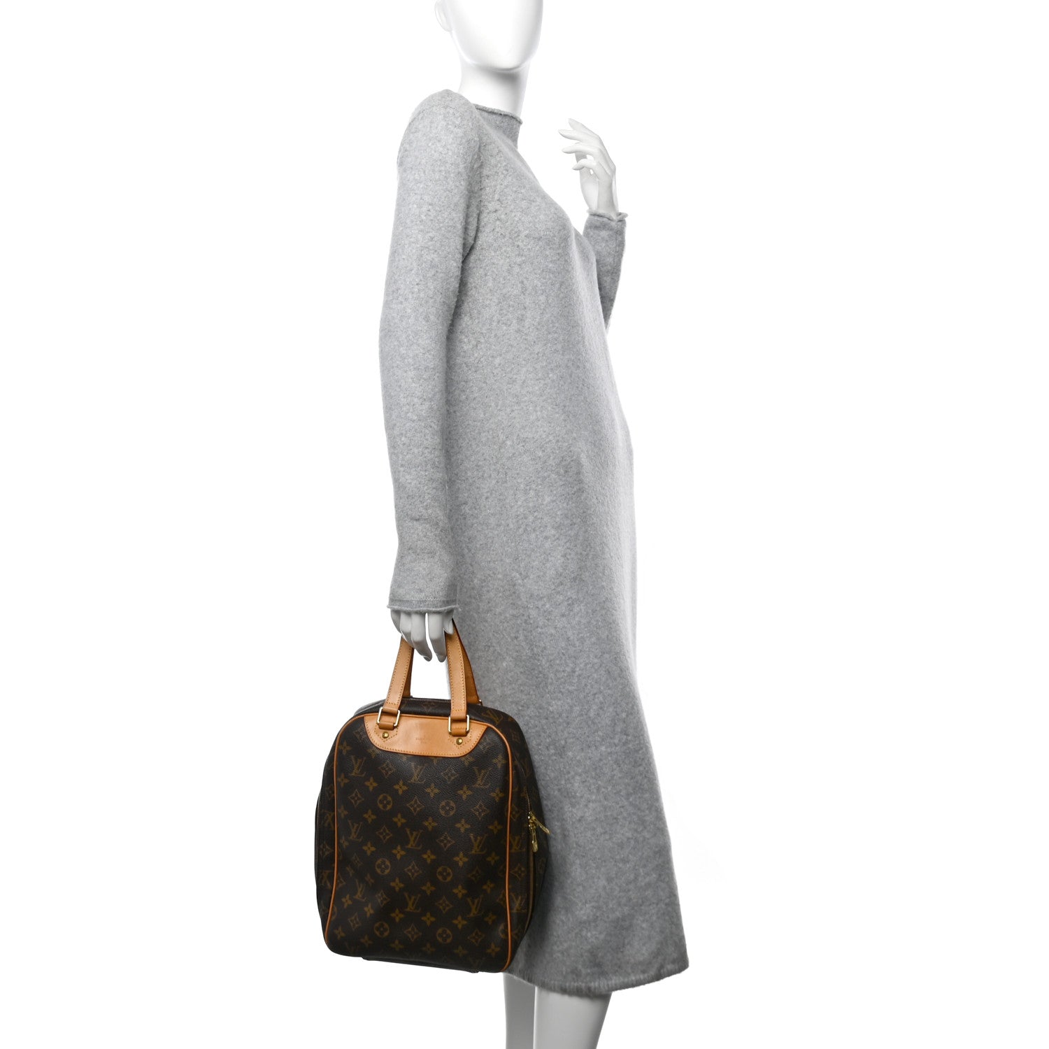 Louis Vuitton Monogram Excursion Shoe Bag 2 of 11