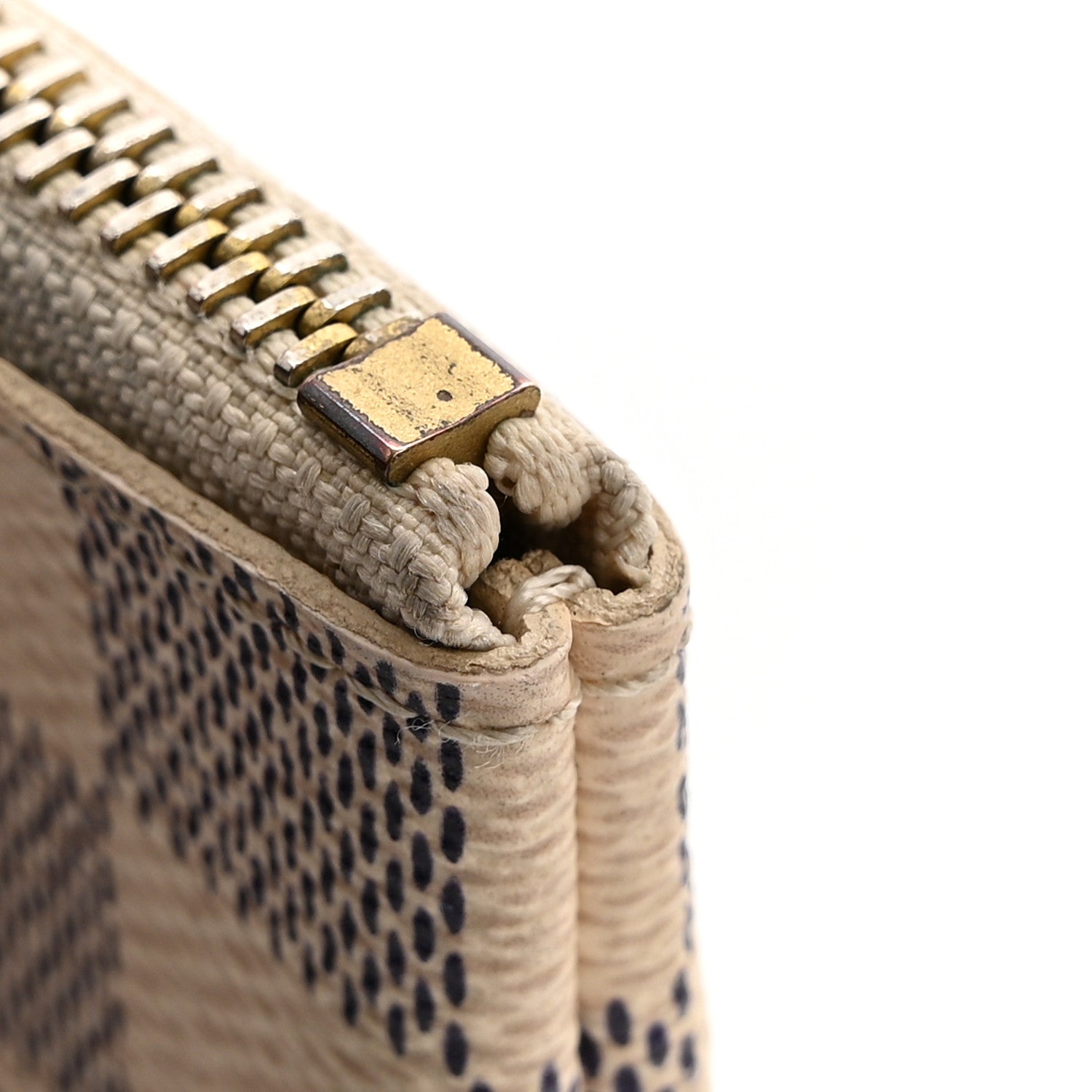 Louis Vuitton Damier Azur Key Pouch 9 of 10