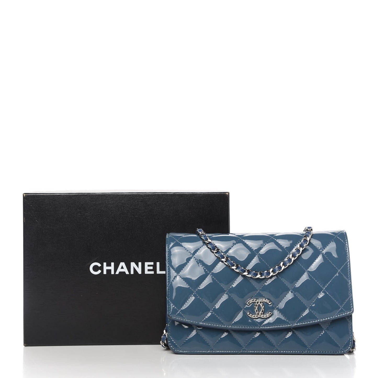 Patent Quilted Brilliant Wallet On Chain WOC Blue