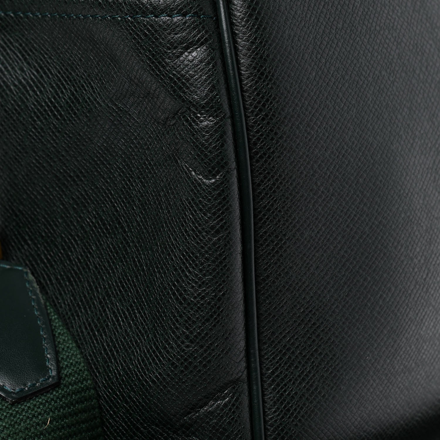 Louis Vuitton Taiga Kendall GM Epicea 17 of 19