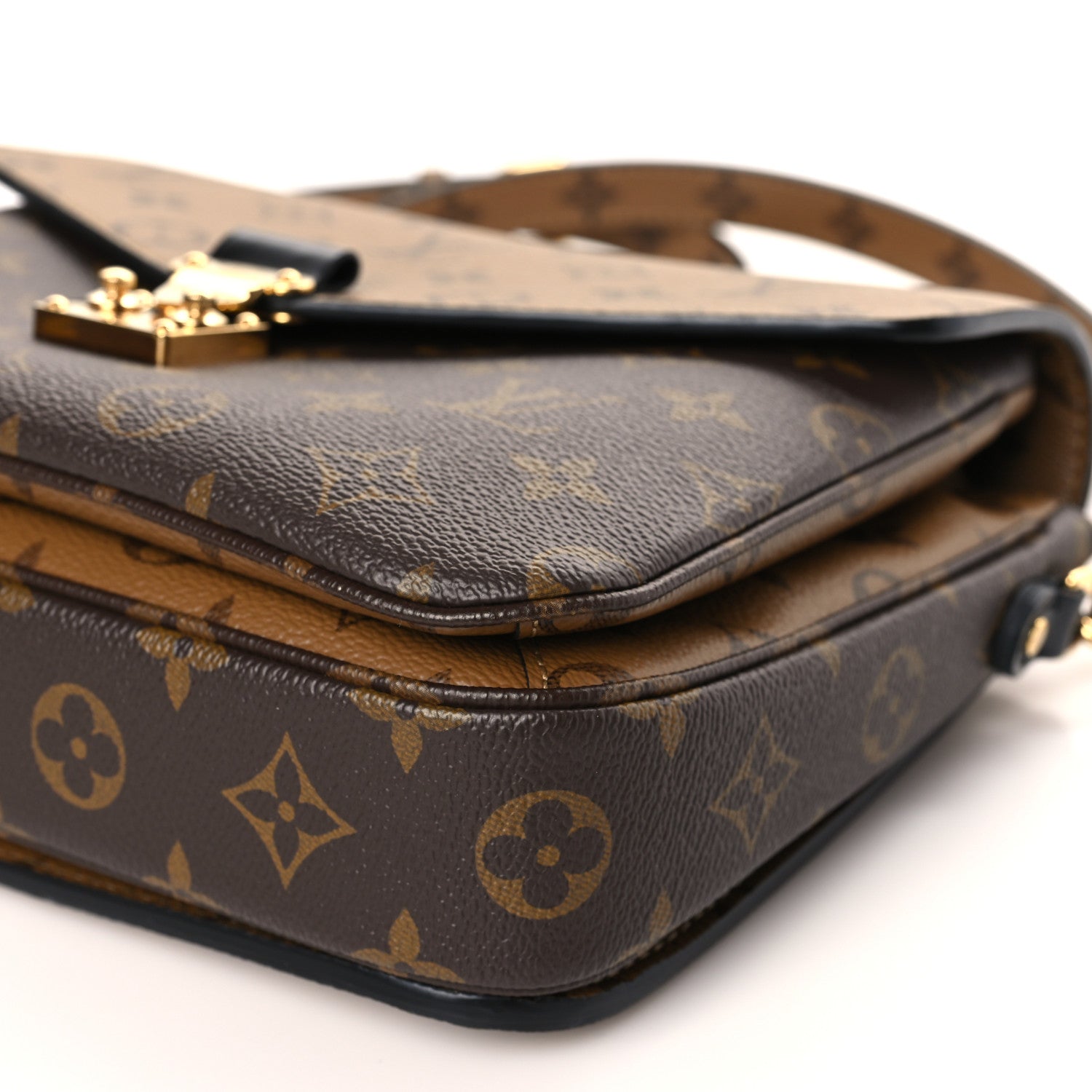 Louis Vuitton Reverse Monogram Pochette Metis 8 of 8