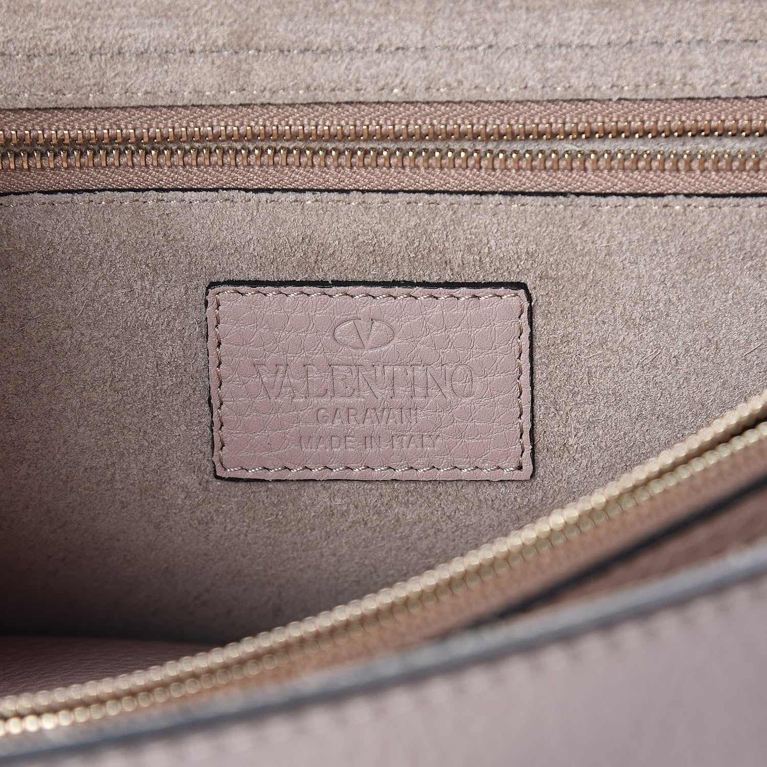 Valentino Garavani Pebbled Calfskin Rockstud Single Handle Flap Bag Poudre 6 of 9