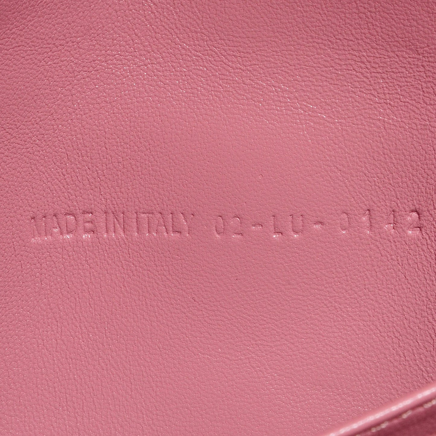 Lambskin Cannage New Lock Pouch Magnolia