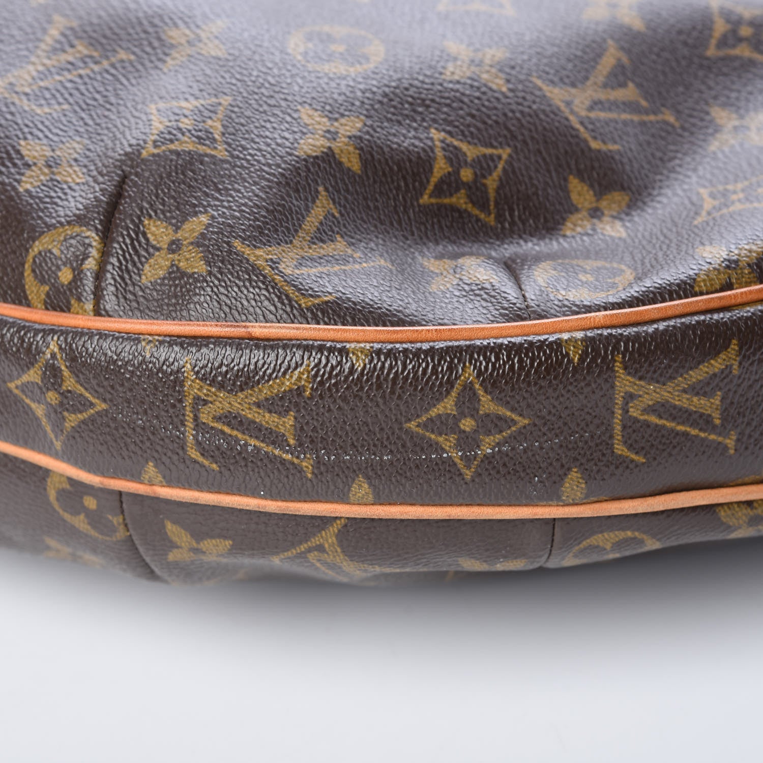Louis Vuitton Monogram Croissant GM 13 of 13