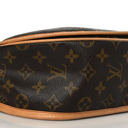 Louis Vuitton Monogram Menilmontant MM 8 of 9
