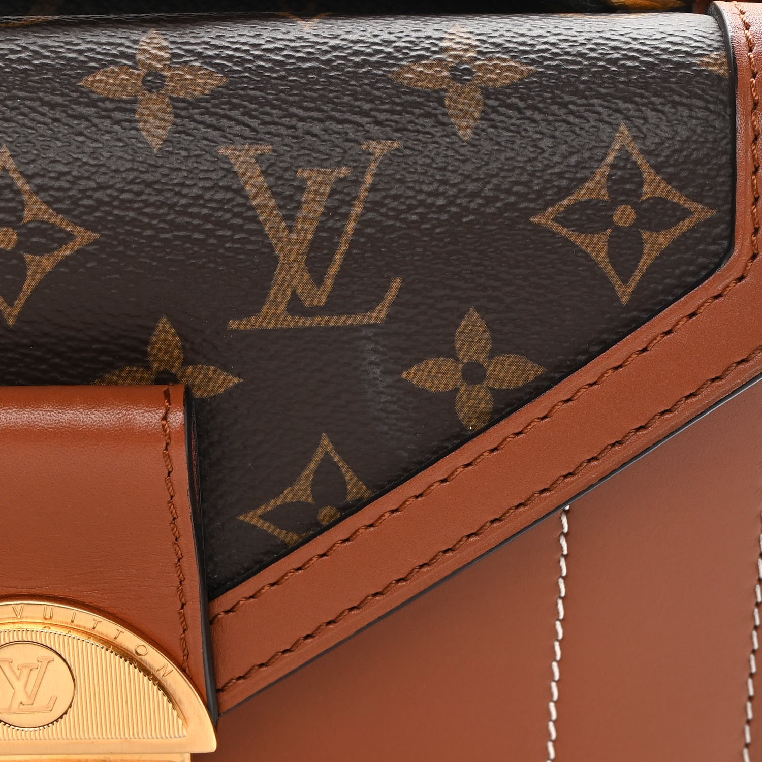 Louis Vuitton Calfskin Monogram Biface 15 of 16