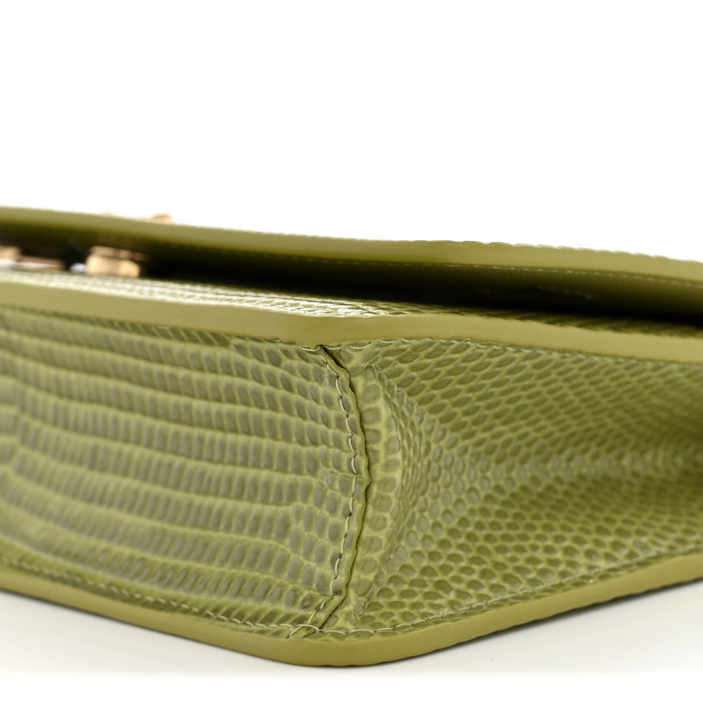Lizard Embossed Wallet on Chain WOC Light Green