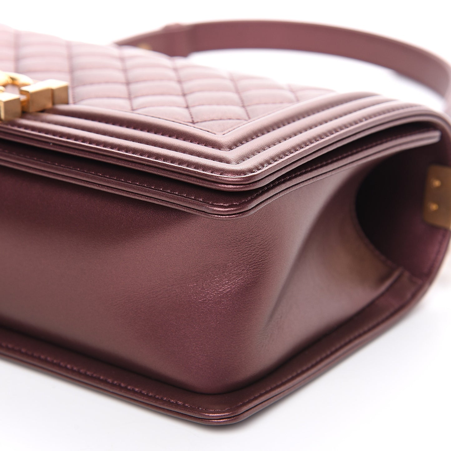 Metallic Calfskin Quilted Medium Boy Flap Plum